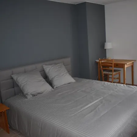 La Des Trois Iles Hotell