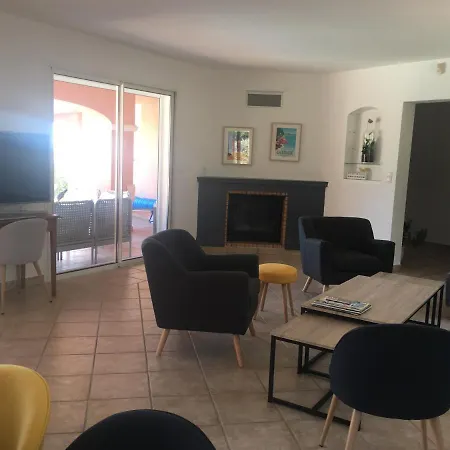 La Des Trois Iles Hotell